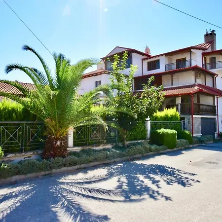 Menis Haus Βρασνά