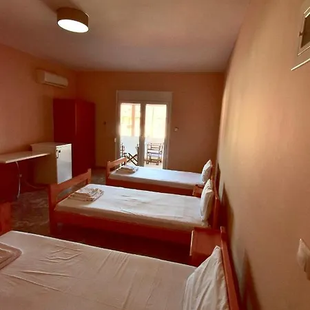 Menis Haus * Βρασνά