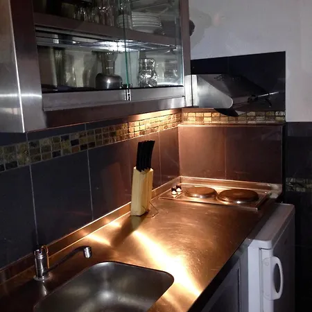 Menis Haus Country house *