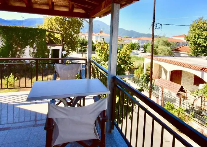 Menis Haus Εξοχικό σπίτι Βρασνά